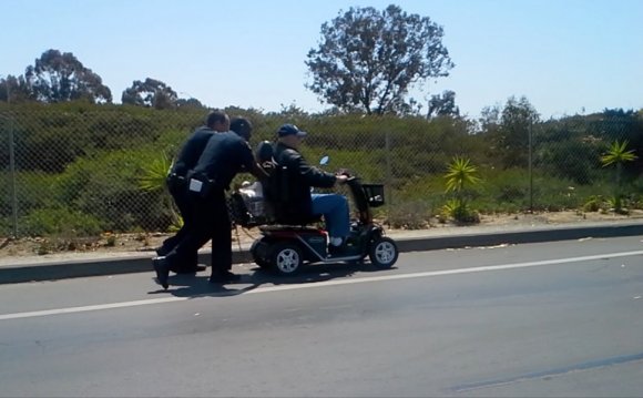 Two San Diego police officers