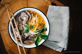 spicy vietnamese noodle soup: bun bo hue dish - www.iamafoodblog.com