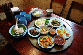 vietnamese-family-meals