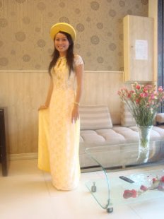 Weddding yellow Ao with cap