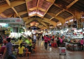 The food stalls in Ben Thanh market sees hundreds of site visitors a-day so they have a tendency to proceed through their food very quickly when compared to various other meals stalls around the town.